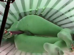 Chaos reccomend squirting tanning bed