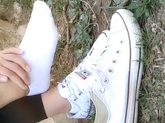 Captian R. recommend best of white socks leggings